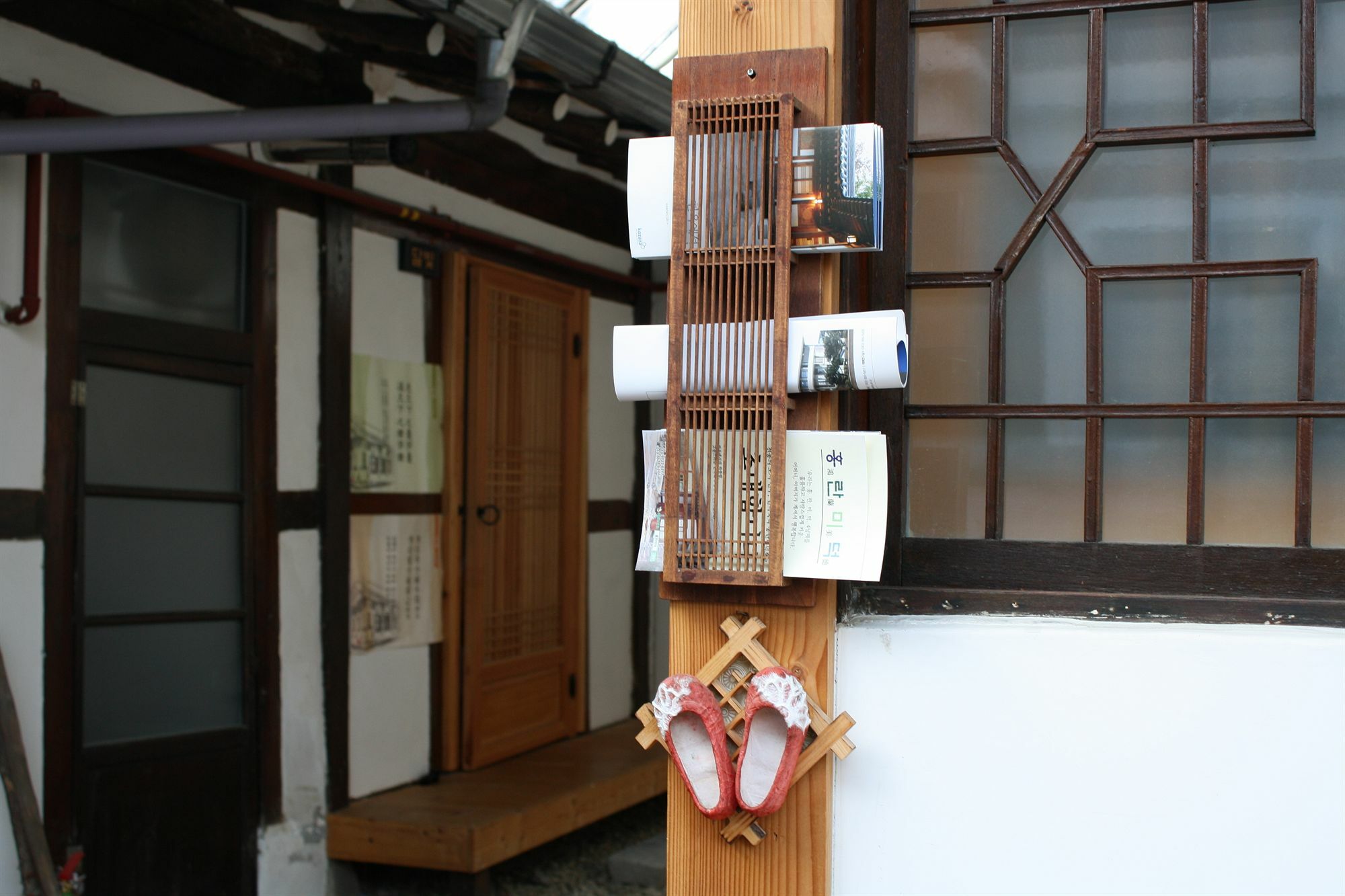 Dukmanjae Hotel Jeonju Exterior photo