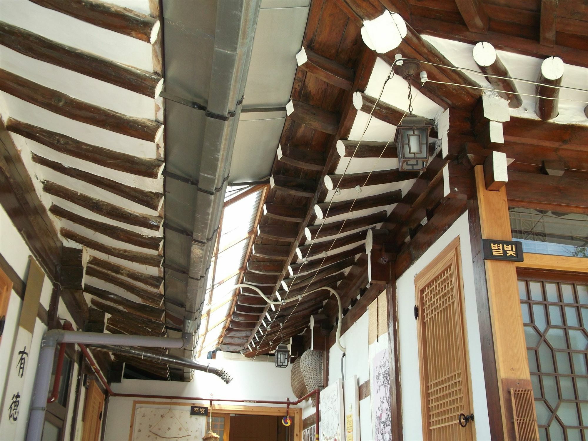 Dukmanjae Hotel Jeonju Exterior photo